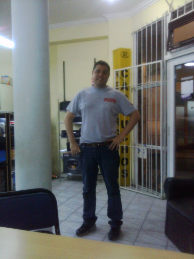 Foto histórica de Todo Insumos: 2010-04-24T00-26-06.jpeg